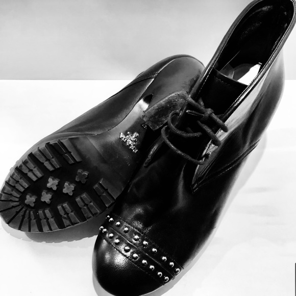 NEW Prada lace up booties - Picture 6 of 8